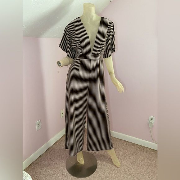 Sadie & Sage Striped Jumpsuit - Picture 2 of 12